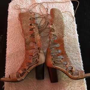 Gladiator sandals size 11
